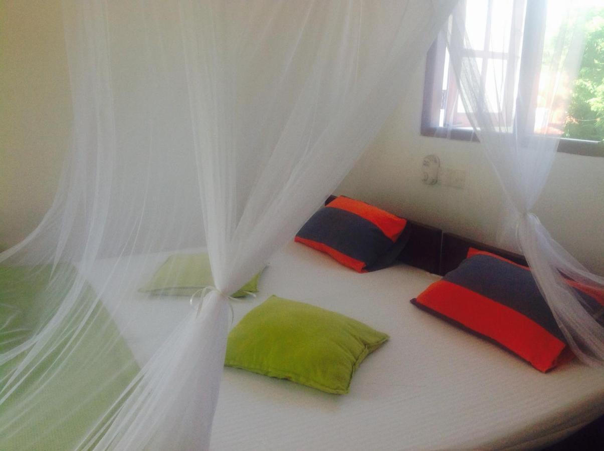 Samans Guesthouse 坦加拉 外观 照片